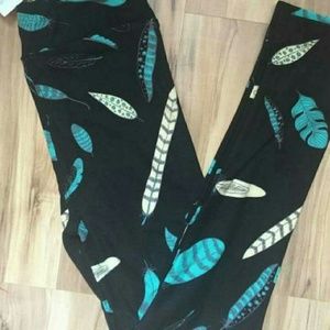 OS black with feathers