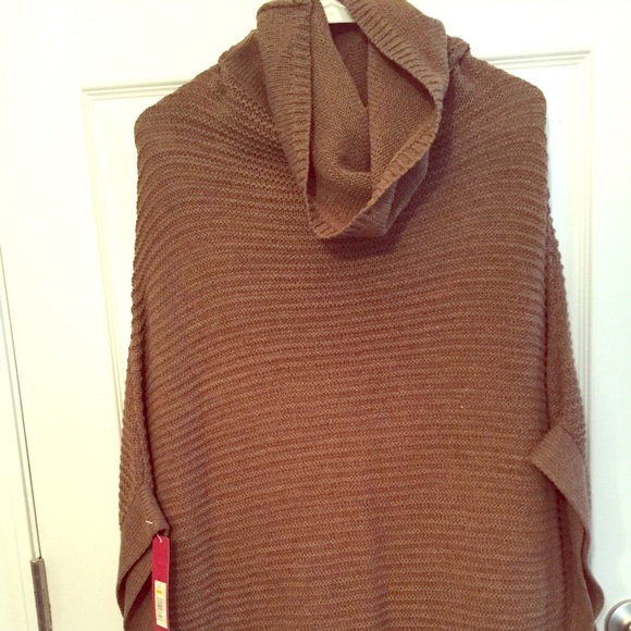 NWT brown poncho style sweater