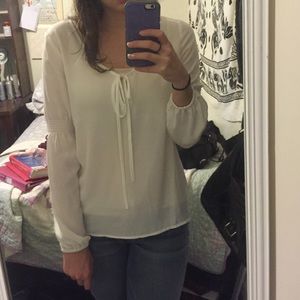 White peasant top {LAST DAY}