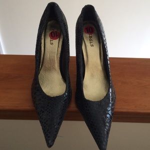 Blue/gold snakeskin like stilettos