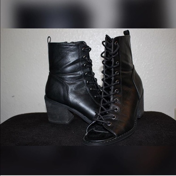 Lace up combat boots