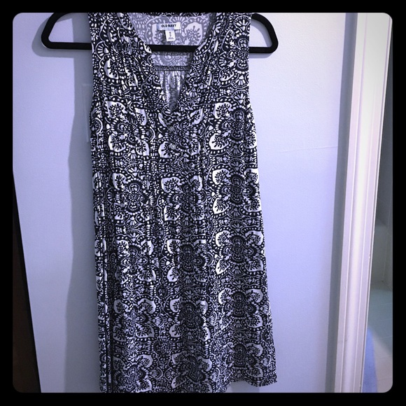 Adorable!! Sleeveless dress for spring and summer!