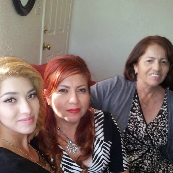 Meet your Posher, Bree - Picture 1 of 1