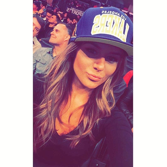 Meet your Posher, Brianna - Picture 1 of 1