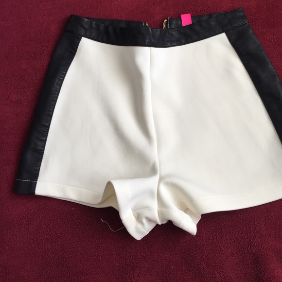 Black/White Forever21 Shorts