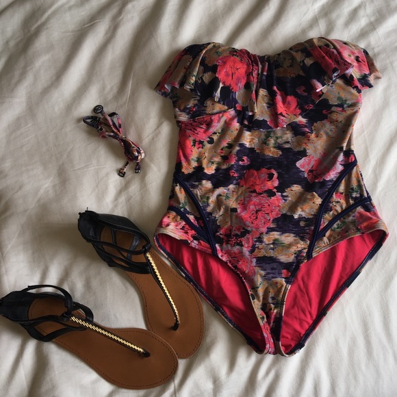 Bond-eye Australia one piece swimsuit.