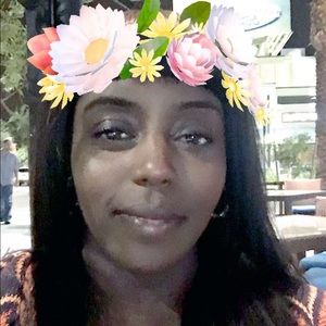 Meet your Posher, Talia