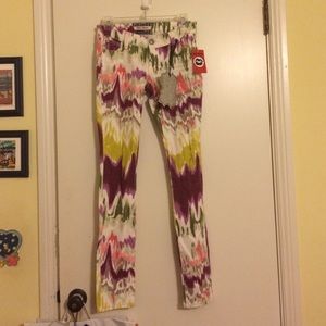 Hot Kiss Tye-Dye jeans