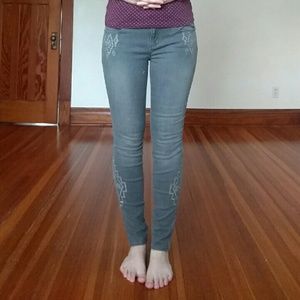 Grey Jeans with Embroidered Pattern