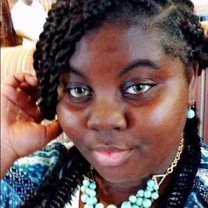 Meet your Posher, Carmen