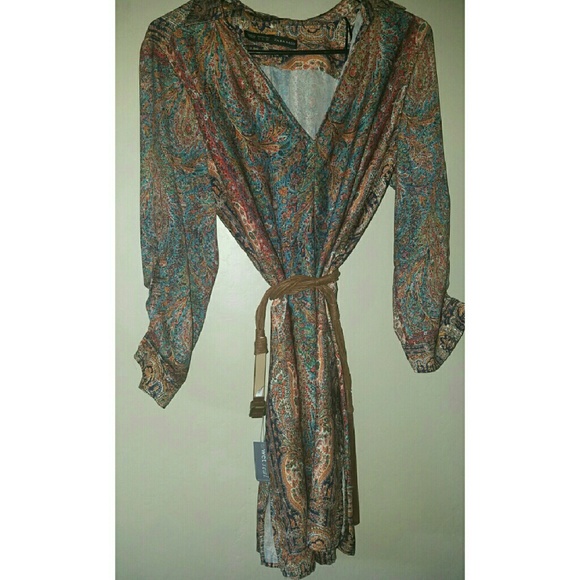 Zara basic middle eastern inspired design