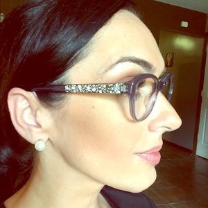 Trade for @itsmichelle ONLY! DO NOT BUY!!