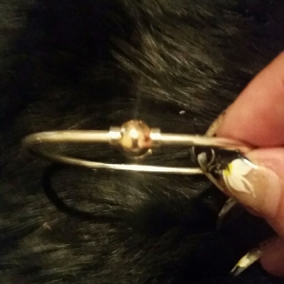 Sterling silver bangle