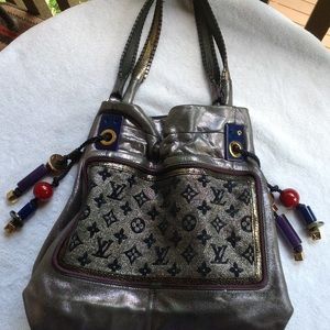 LV used purse