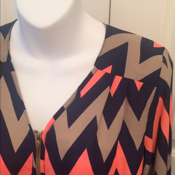 Chevron tunic top, semi-sheer, NWT - Picture 2 of 4