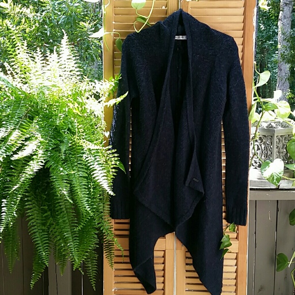 ·SOLD·A&F long cardigan! - Picture 1 of 3