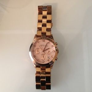 Marc Jacobs rose gold watch