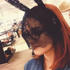 Meet your Posher, Danika