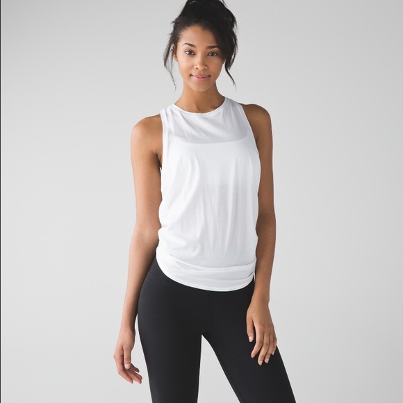 SOLD๐HP 6/6/16๐ All Tied Up Tank - Picture 2 of 4