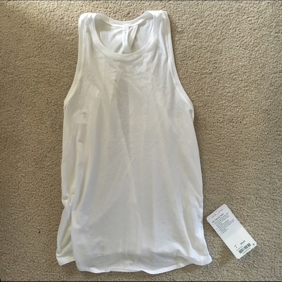 SOLD๐HP 6/6/16๐ All Tied Up Tank - Picture 4 of 4