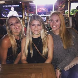 Meet your Posher, Lauralyn