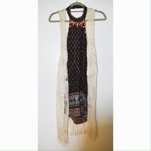 LONG FRINGE VEST