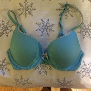 Victoria's Secret push-up bra