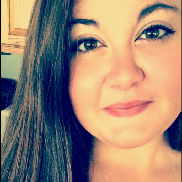 Meet your Posher, Cally