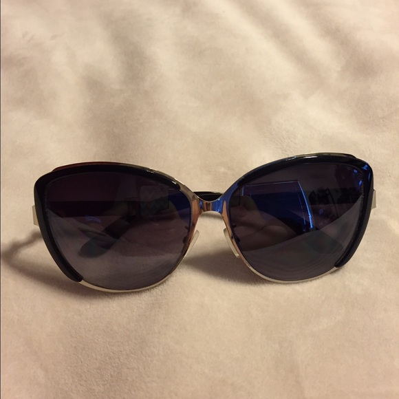 Off Brand Sunglasses