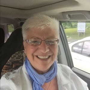 Meet your Posher, Jackie