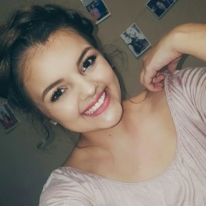 Meet your Posher, Shelby