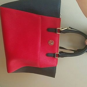Dkny purse