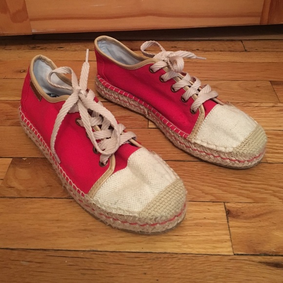 Tommy Hilfiger Shoes - TOMMY HILFIGER Red/Beige canvas sneakers -Like new