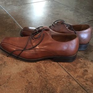 Johnston & Murphy Men's dress shoes