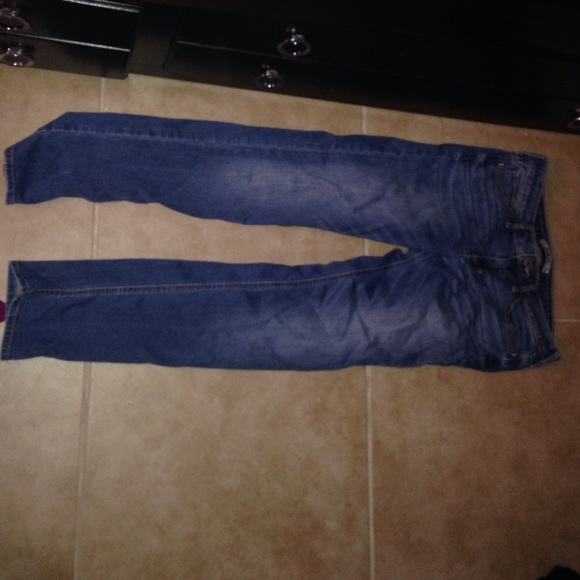 Hollister jeans