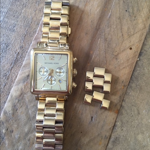 Michael Kors Accessories - Michael Kors Gold Watch