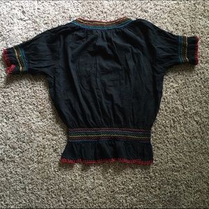 Lola Tops - Peasant Boho Mexican Style Embroidered Blouse Top Lola Tops - Peasant Boho Mexican Style Embroidered Blouse Top