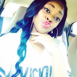 Meet your Posher, Raven