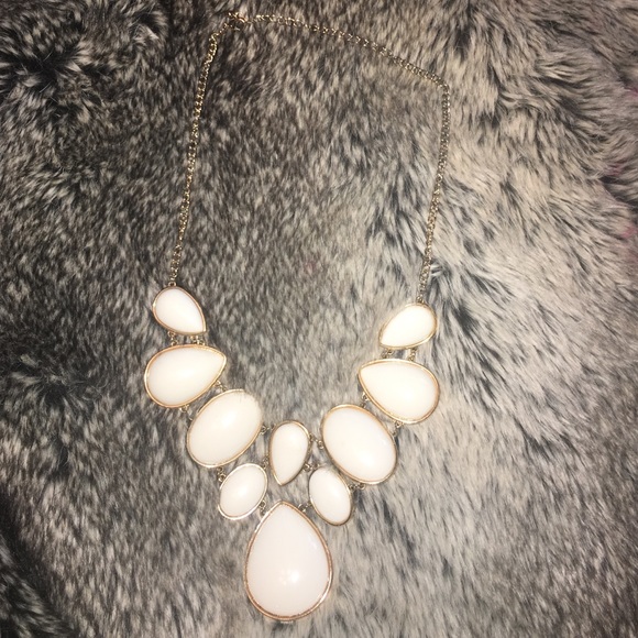 White and gold necklace