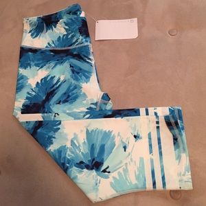 Fabletics Capri leggings (S)