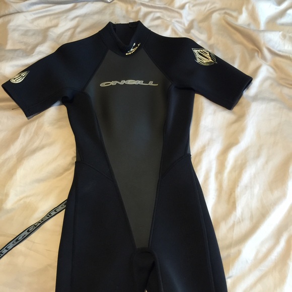 Oneill shorty wetsuit.