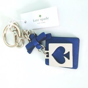 Kate spade 'cut out spade' navy keychain