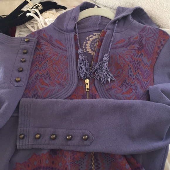 Free People Sweaters - Free people sweater Free People Sweaters - Free people sweater