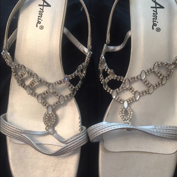 Sandals - Picture 3 of 4