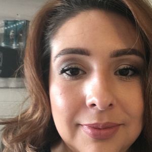 Meet your Posher, Liz