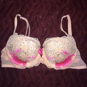 Victoria Secret Bra