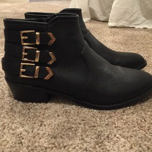 Aldo ankle booties