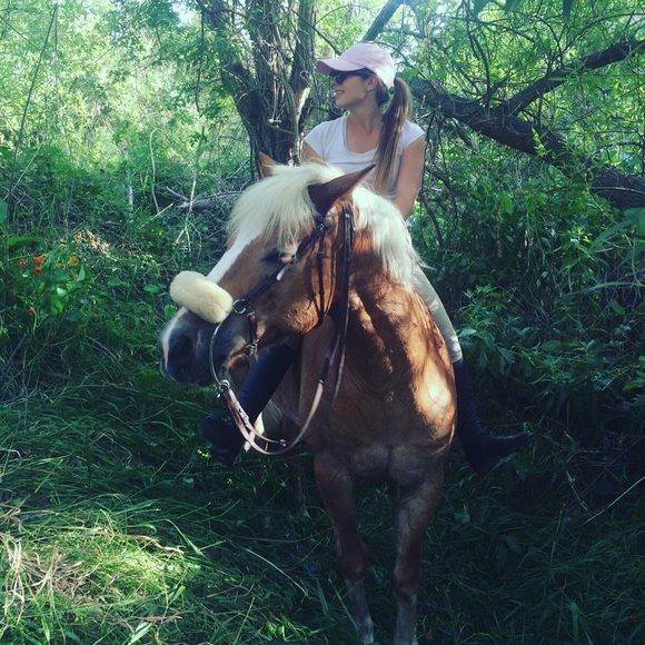 Meet your Posher, Kristyna - Picture 1 of 1