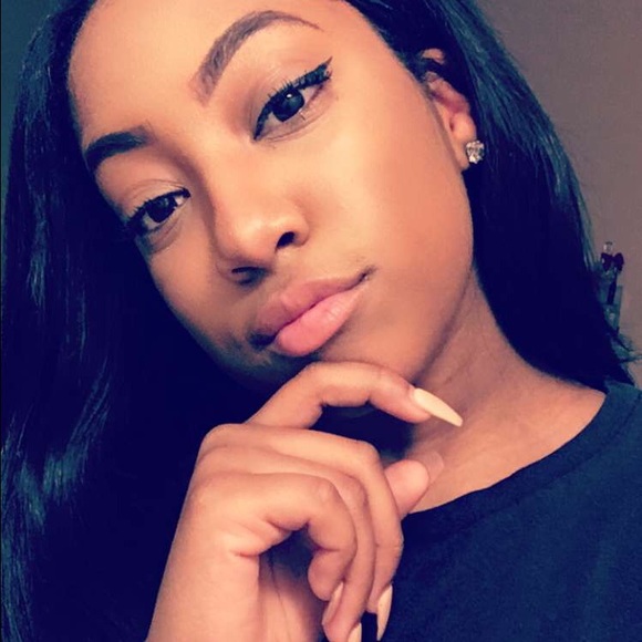 Meet your Posher, Imani