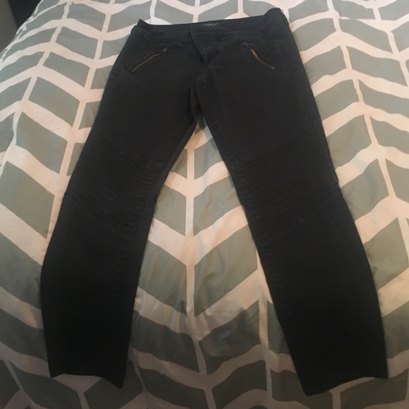 Super stretch back pants from American Eagle.